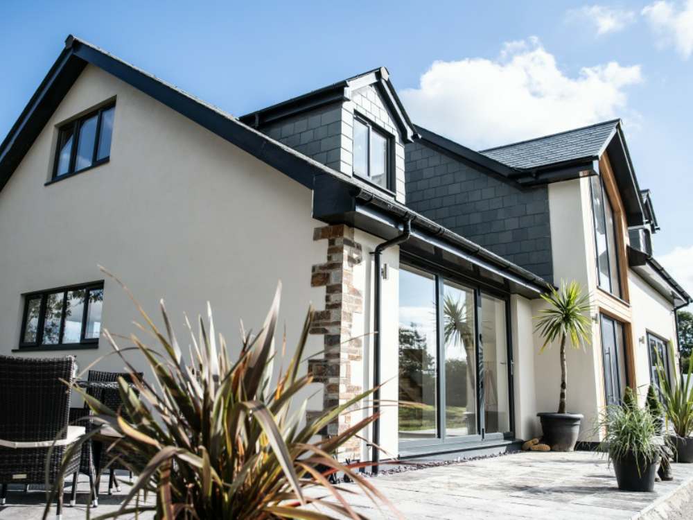 Beautiful bespoke 4 bedroom home built in Goonhavern, just outside Newquay; designed by the owners and built to their requirements.